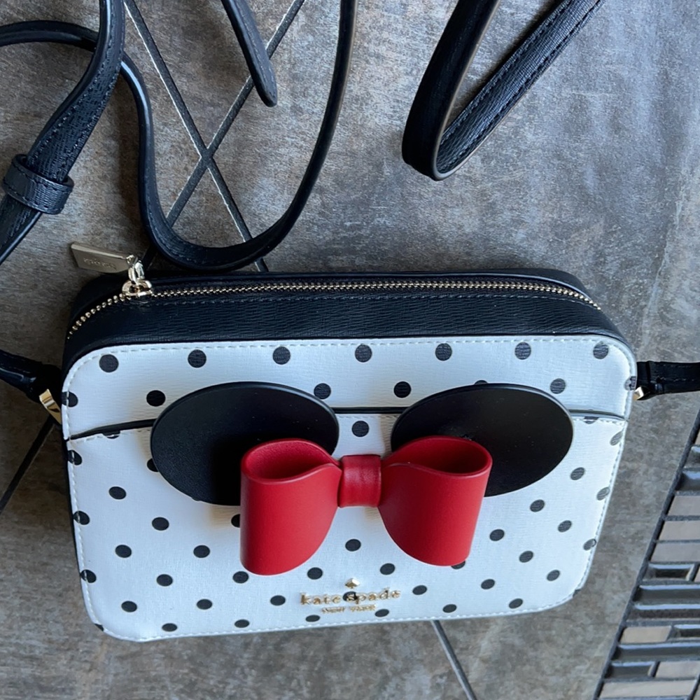 disney x kate spade new york other minnie mouse camera bag - Picture 4 of 16